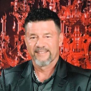 Meet your Posher, Wilfredo